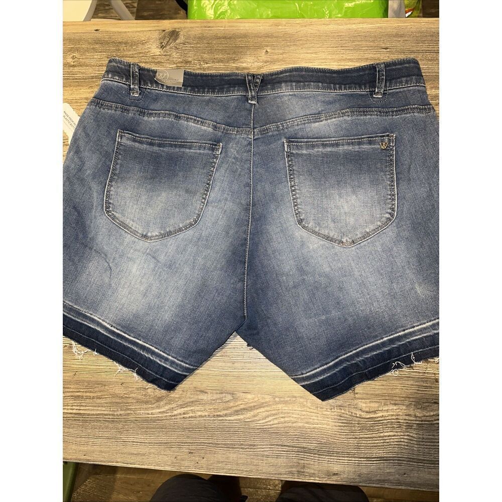 Wit & Wisdom Women’s Absolution Skyrise Denim Stretch Shorts. Size 20W. NWT. Z - Picture 6 of 11